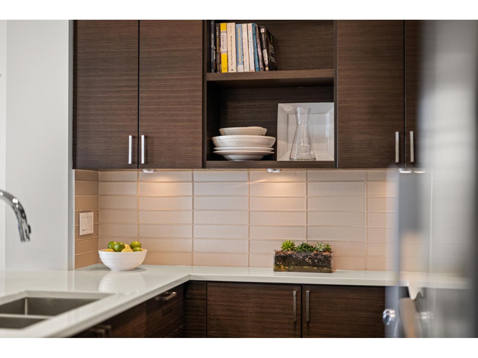 PH2 1333 WINTER STREET, White Rock