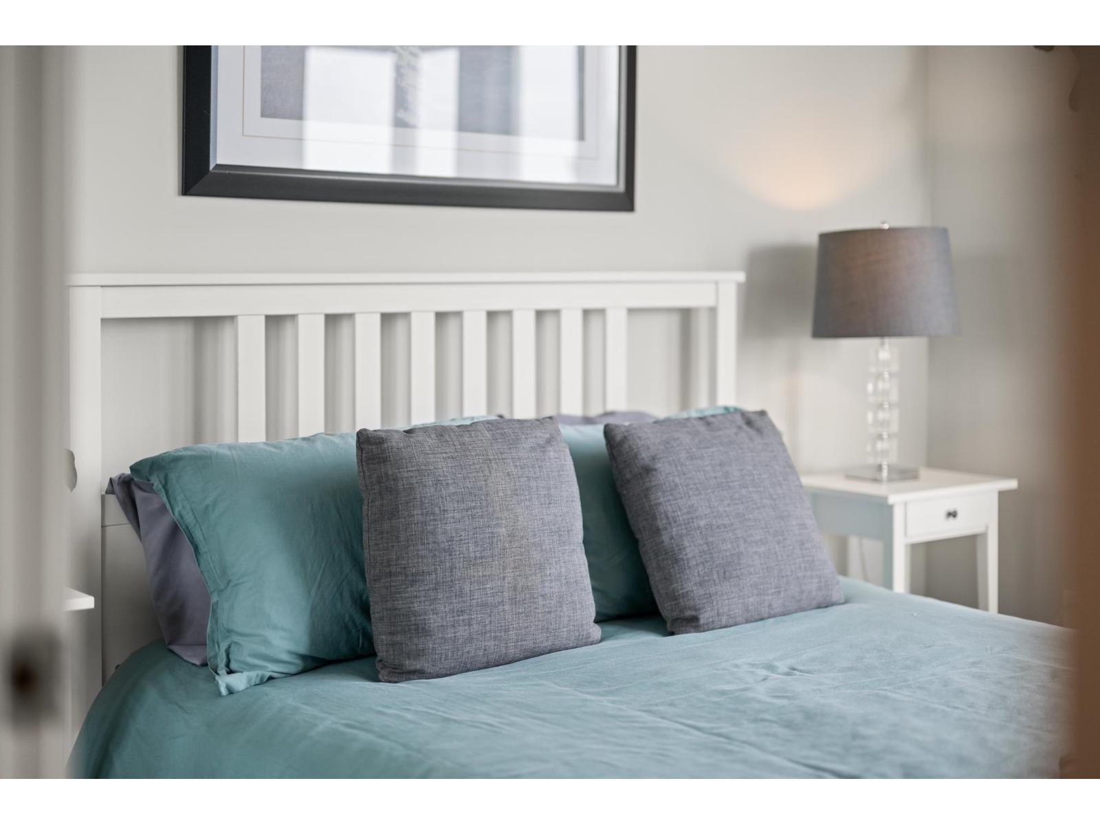 PH2 1333 WINTER STREET, White Rock