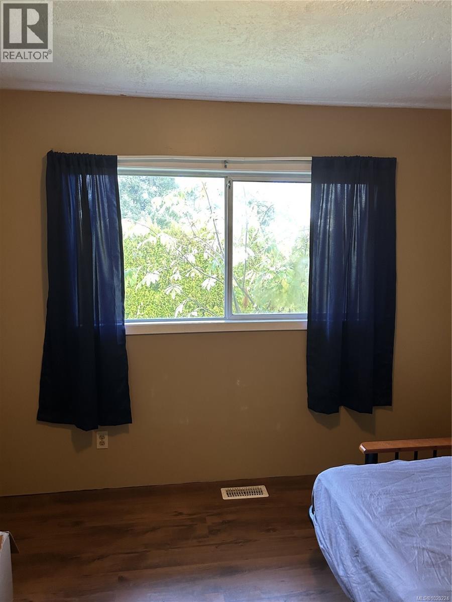  3620 South Island Highway, Campbell River