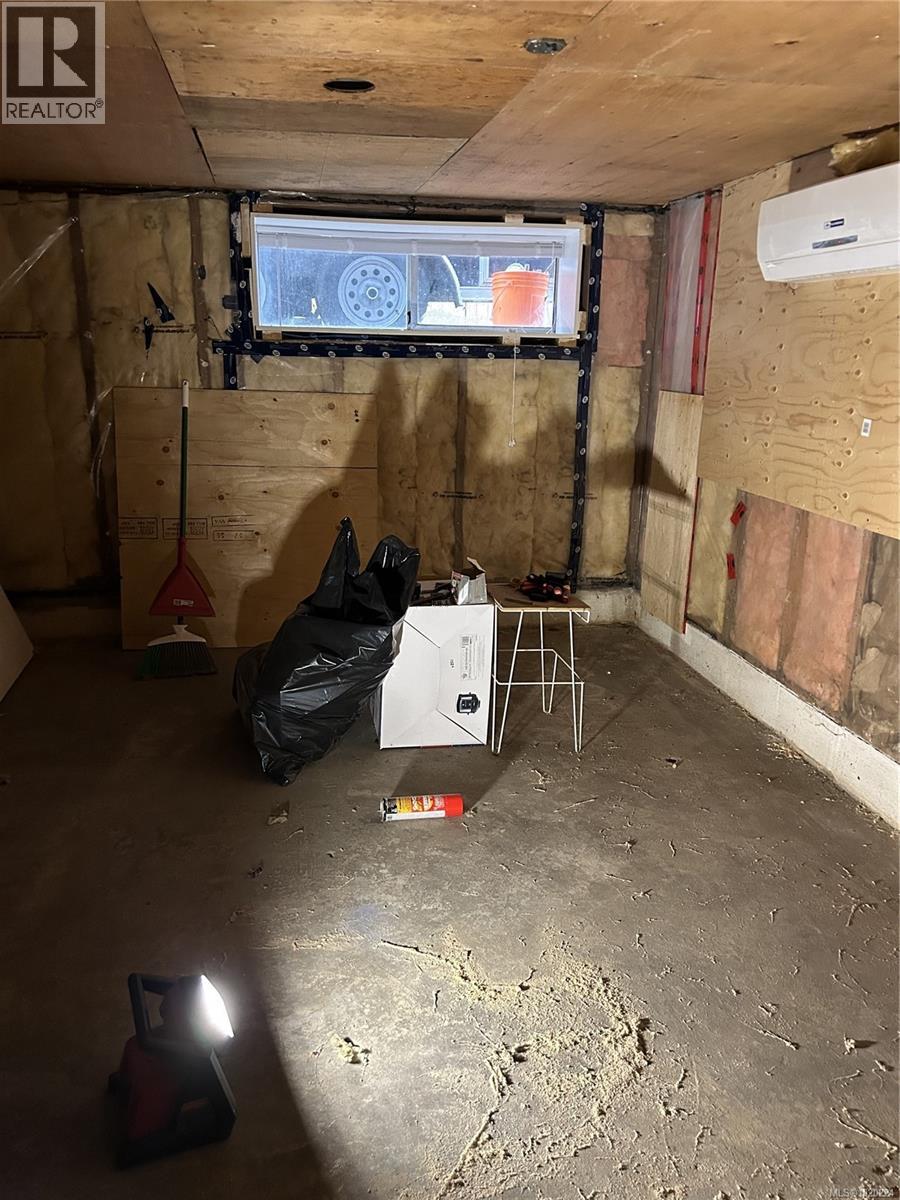  3620 South Island Highway, Campbell River