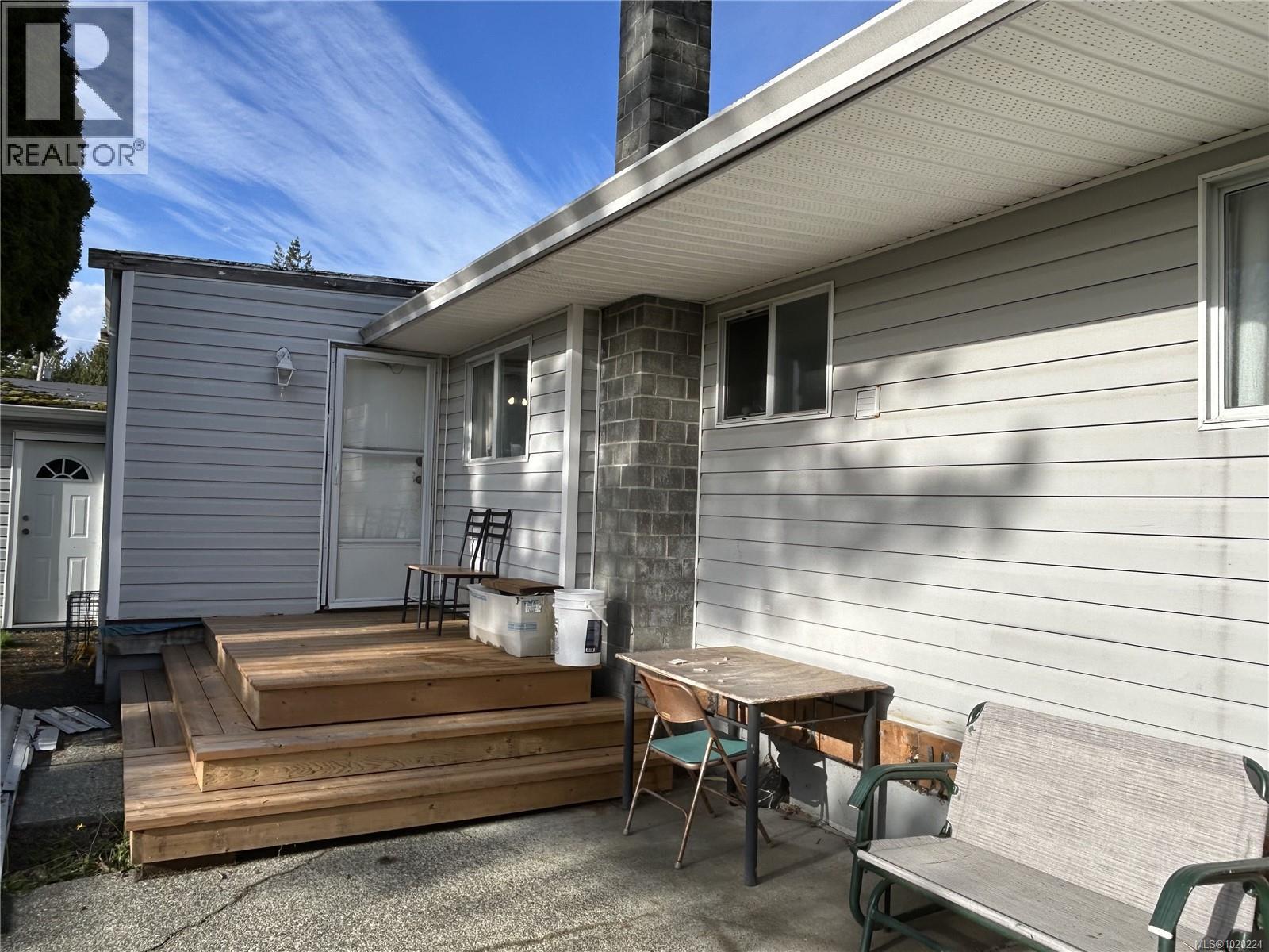  3620 South Island Highway, Campbell River