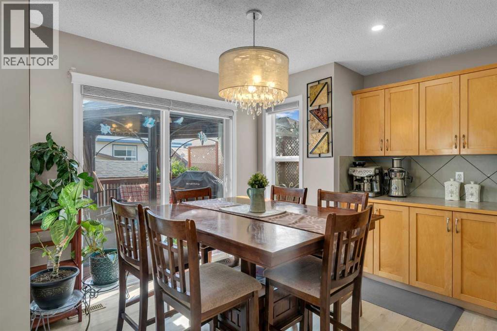 Single Family House for Sale in  Saddlecrest Park NE Saddle Ridge Calgary 