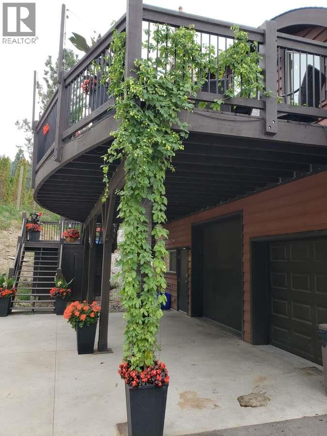 9200 Shale Avenue, Summerland