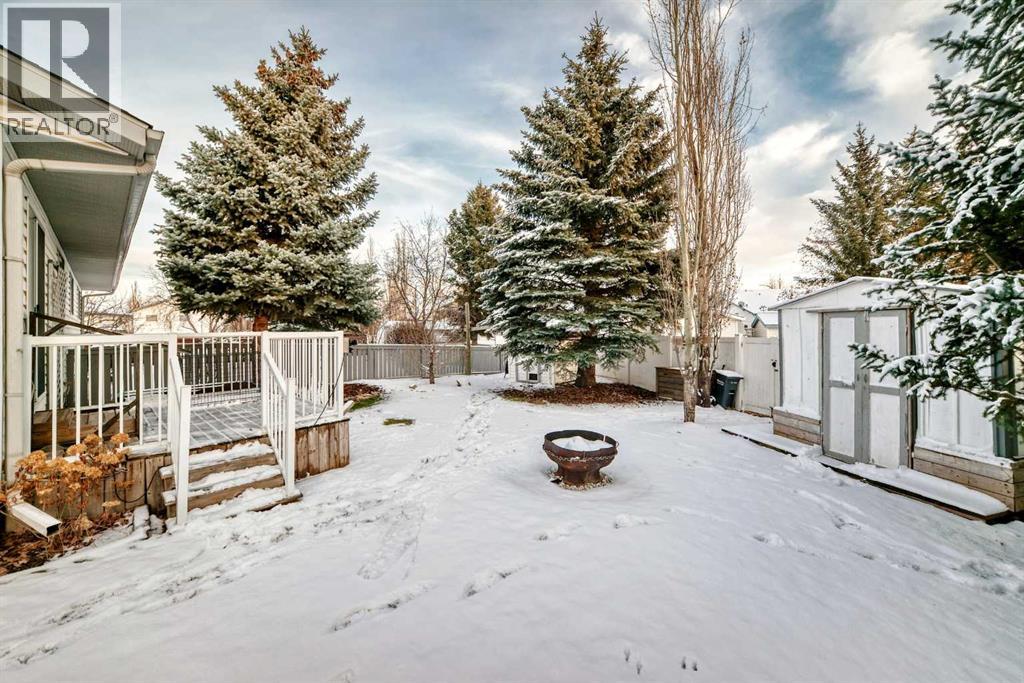 135 Kemp Avenue, Red Deer