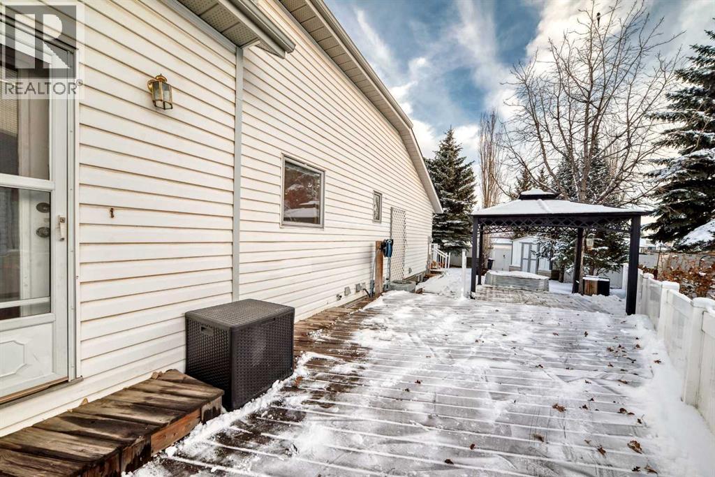 135 Kemp Avenue, Red Deer