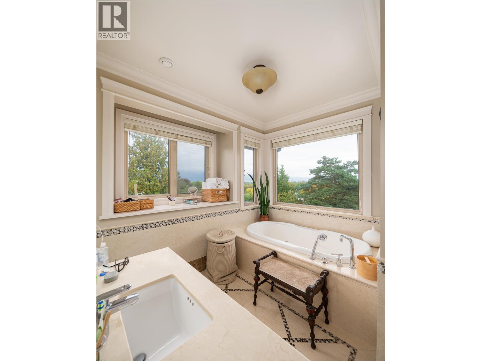 3511 W 15TH AVENUE, Vancouver