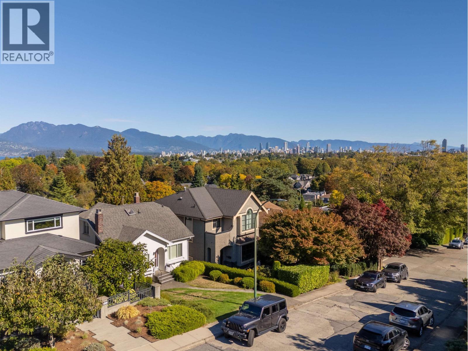 3511 W 15TH AVENUE, Vancouver