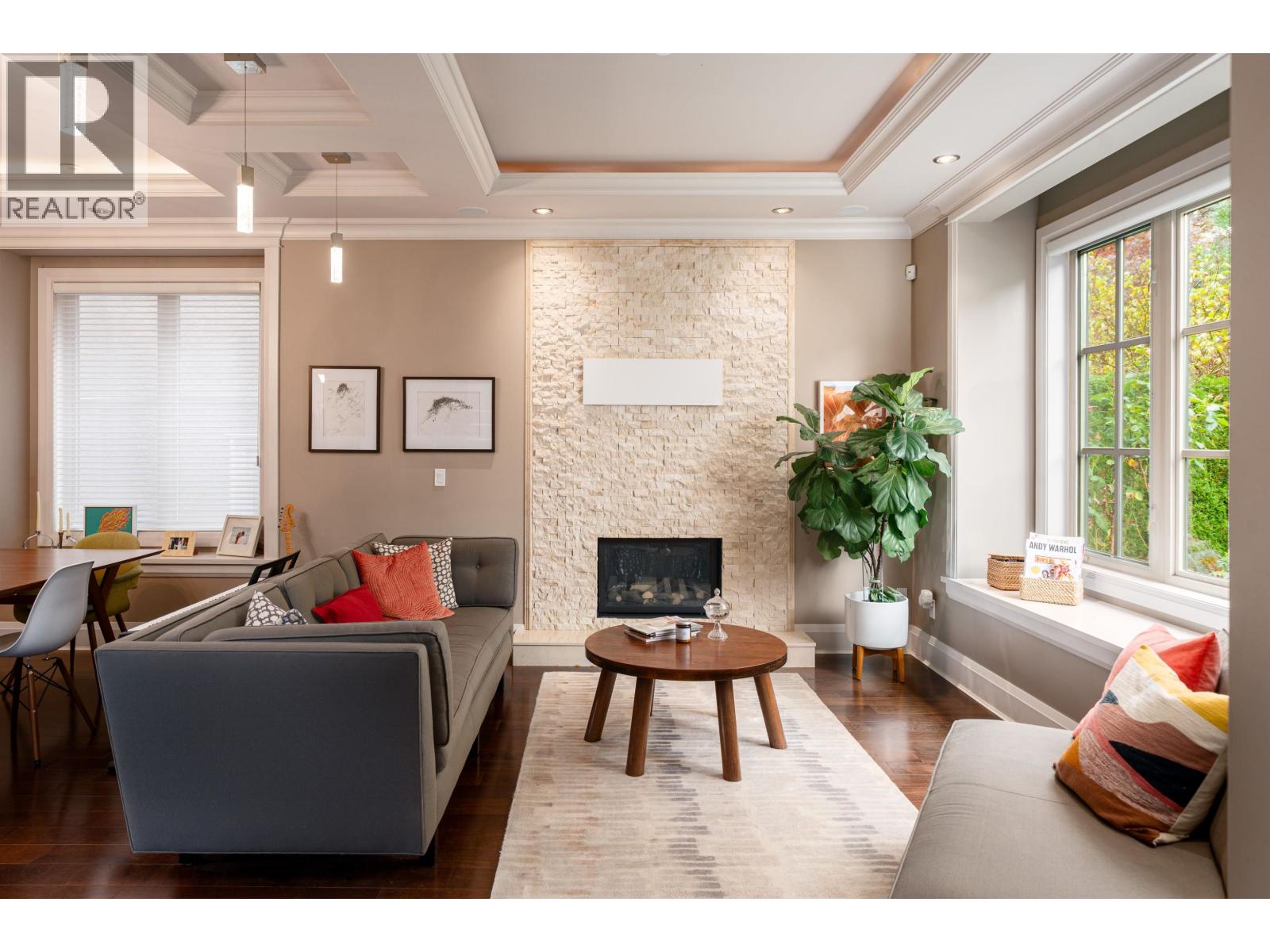 3511 W 15TH AVENUE, Vancouver