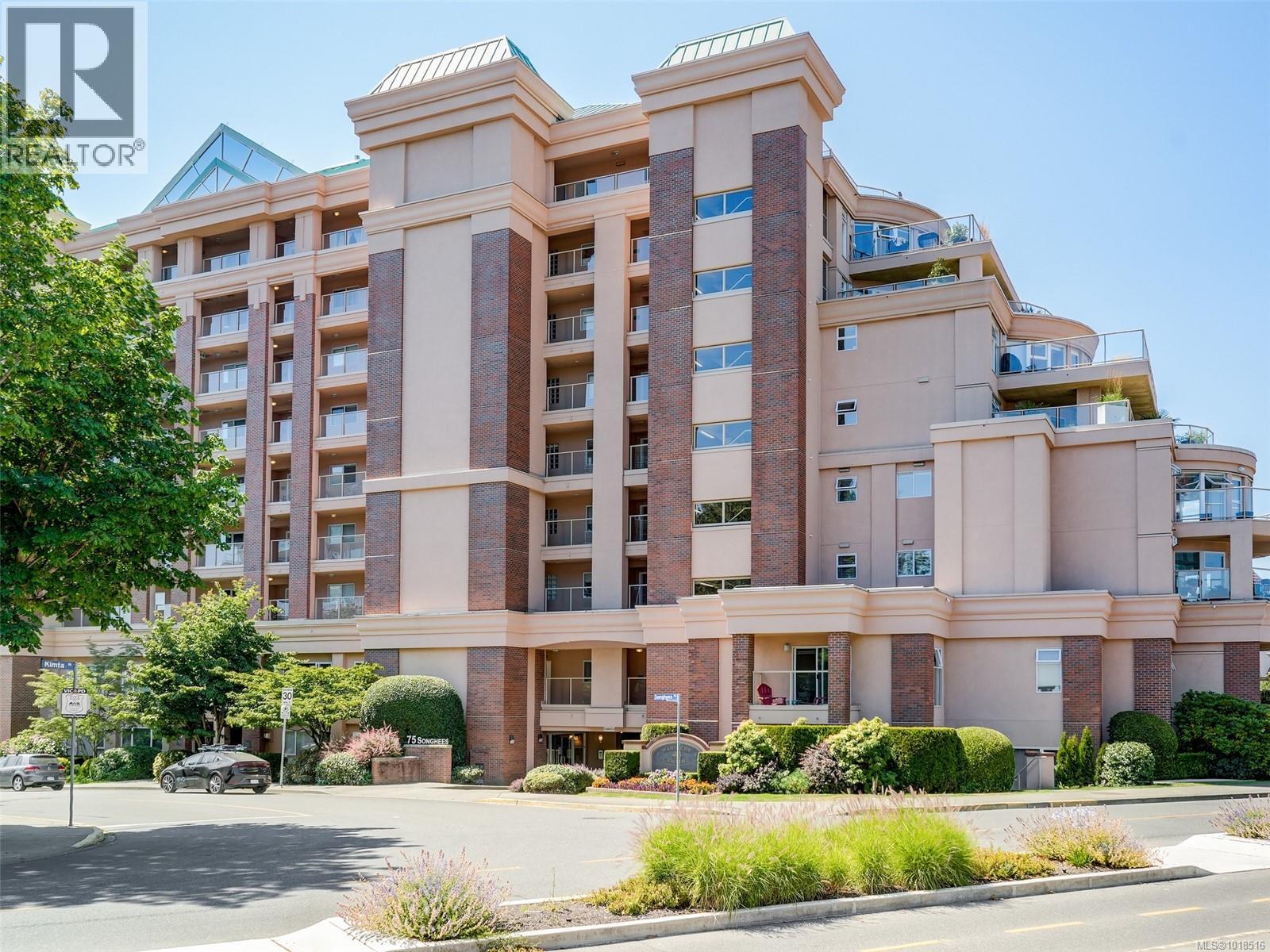 803 75 Songhees Road, Victoria