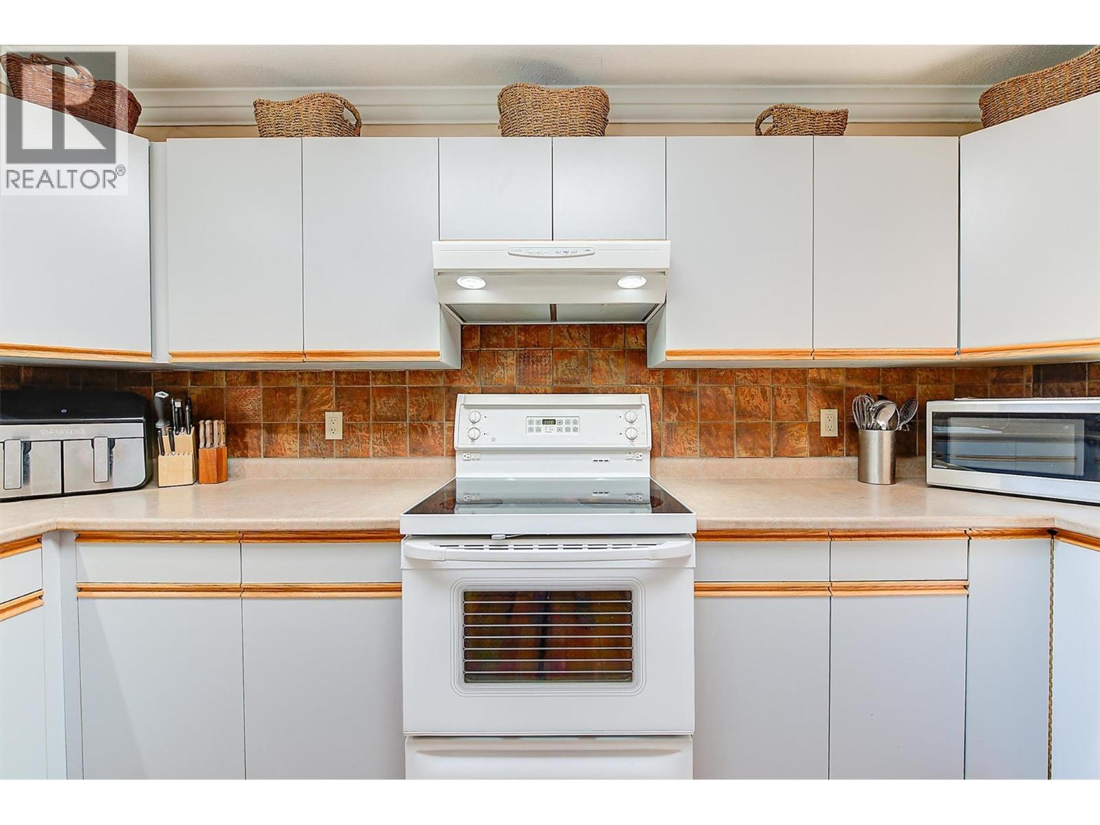  2952 Sandberg Road, West Kelowna