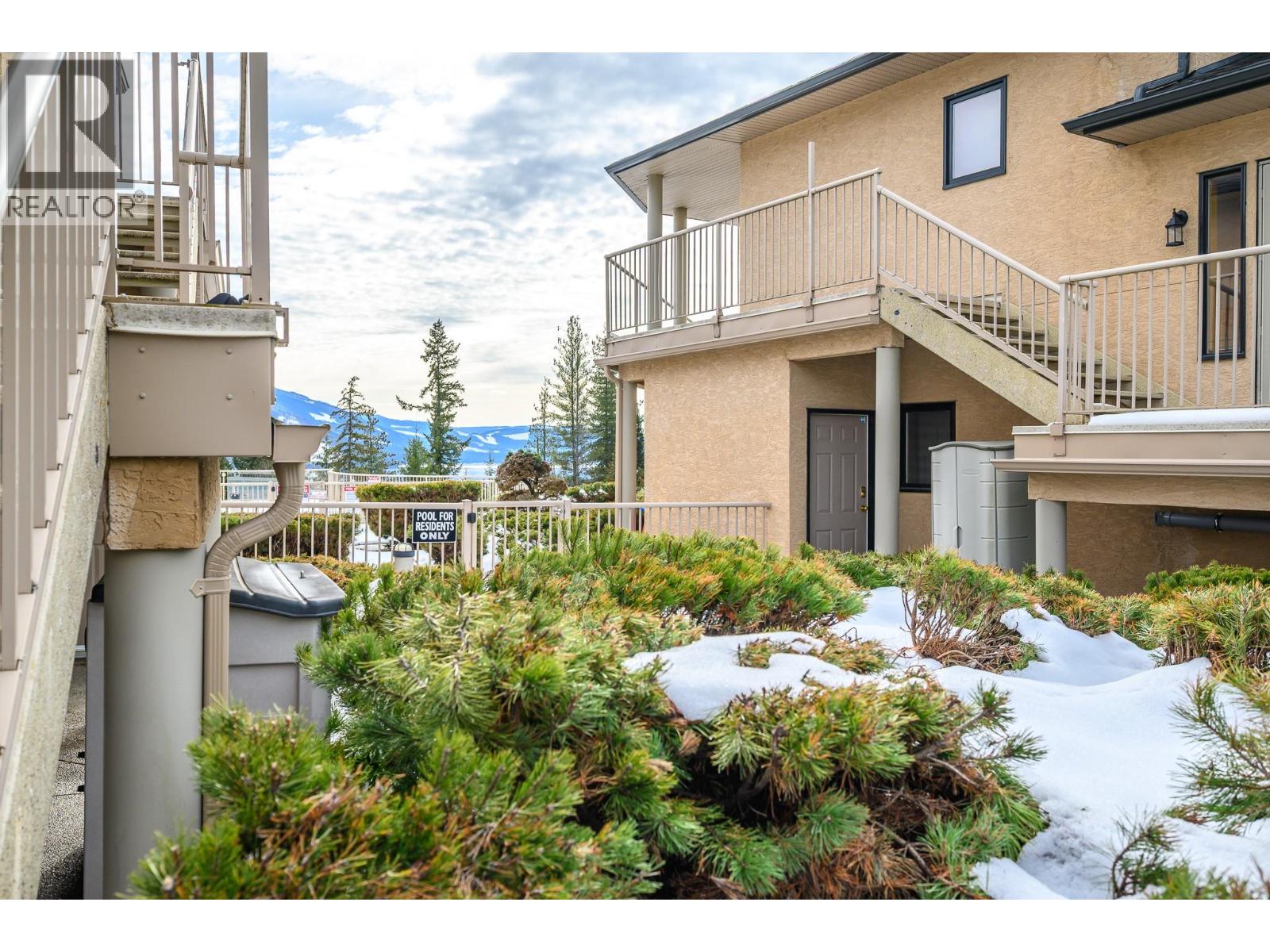 202 3473 Lakeview Place, Enderby