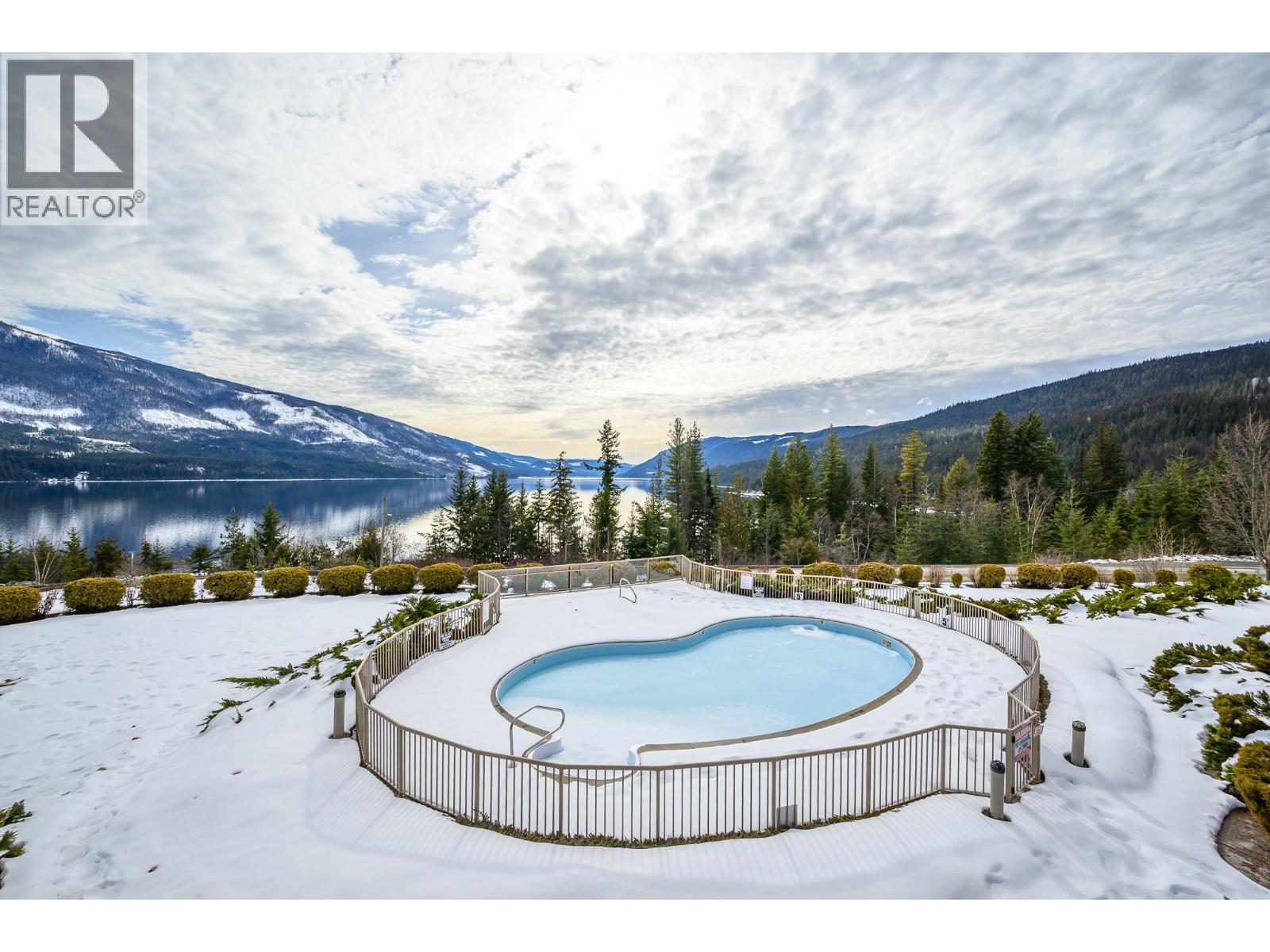 202 3473 Lakeview Place, Enderby