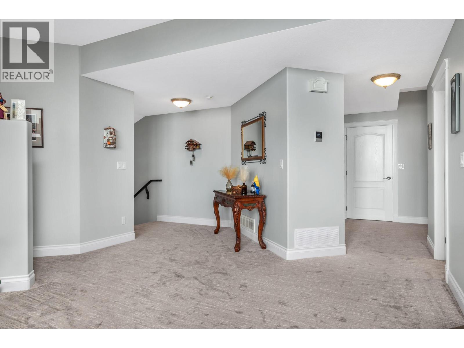 202 3473 Lakeview Place, Enderby