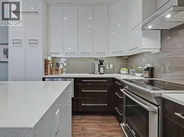 Single Family House for Sale in   Avenue NE Winston Heights/Mountview Calgary 