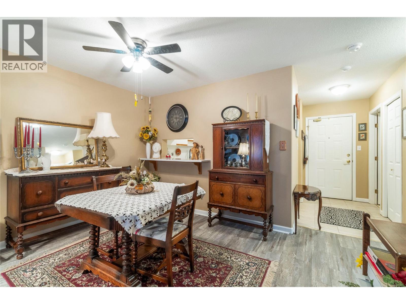 205 851 5 Avenue Southwest, Salmon Arm