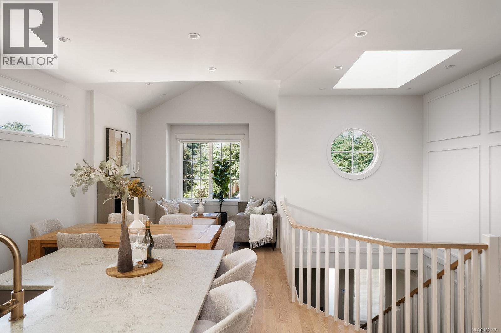  2639 Victor Street, Victoria