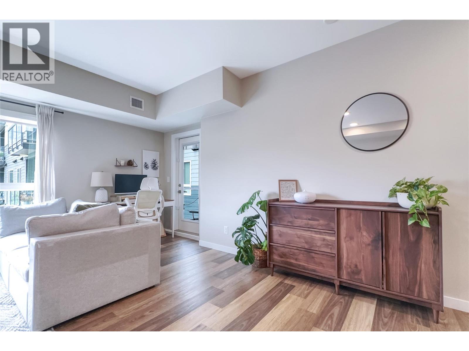 219 722 Valley Road, Kelowna