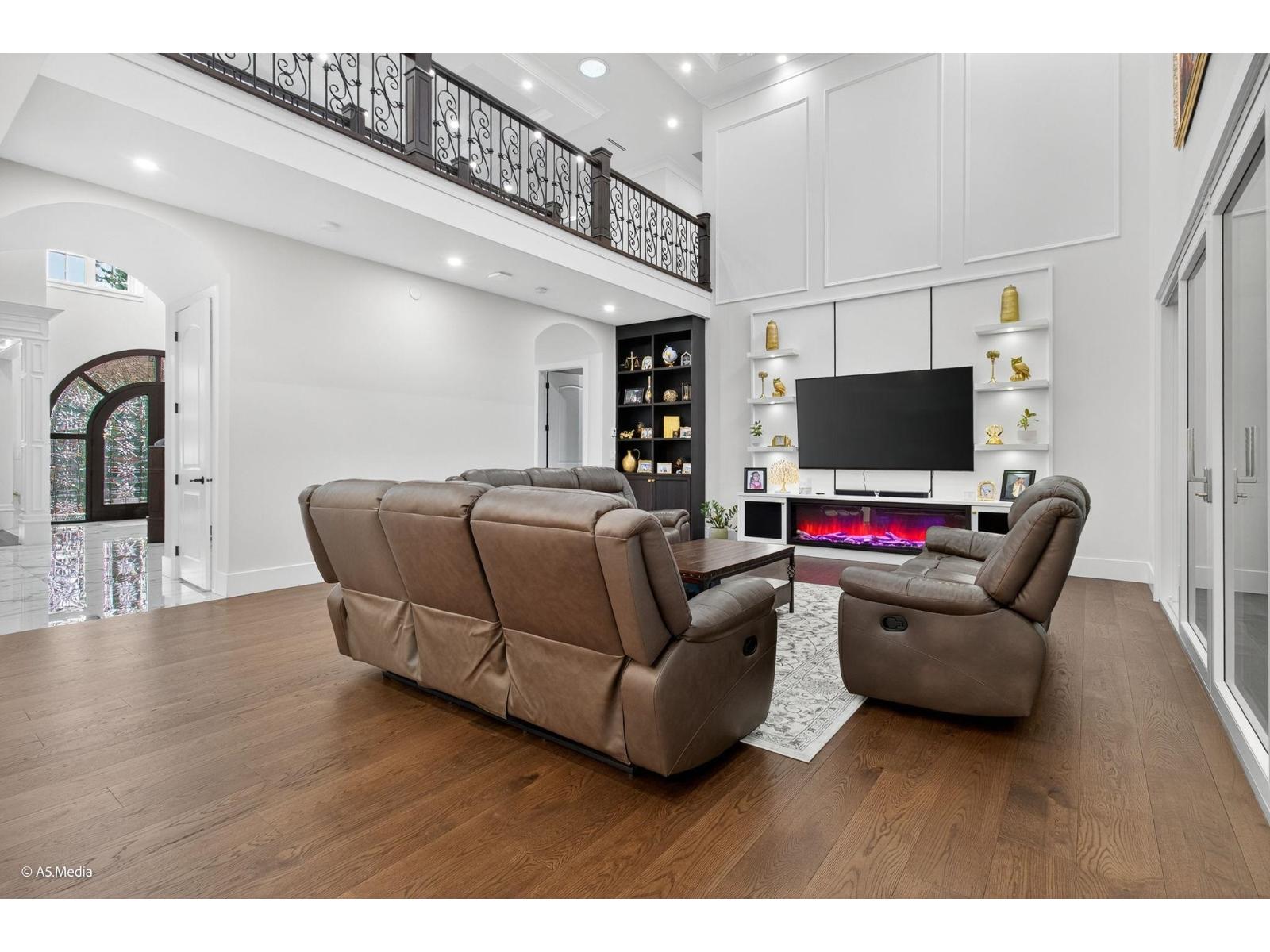 12673 54 AVENUE, Surrey