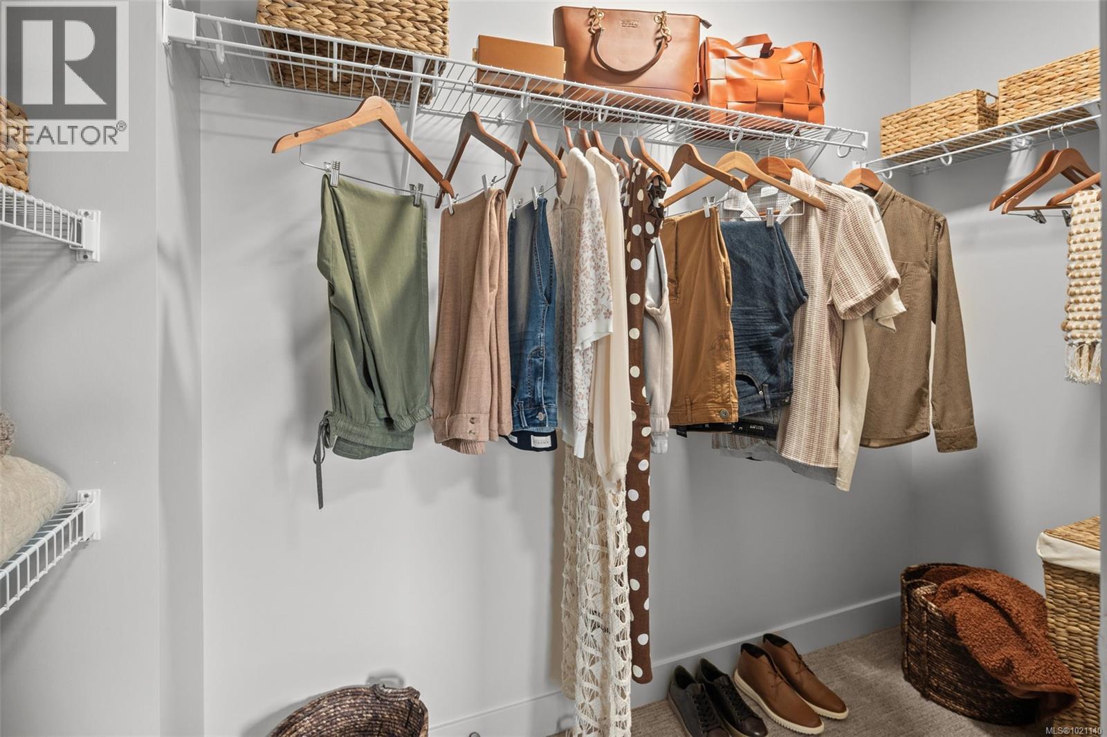 3769 Producers Way, Colwood