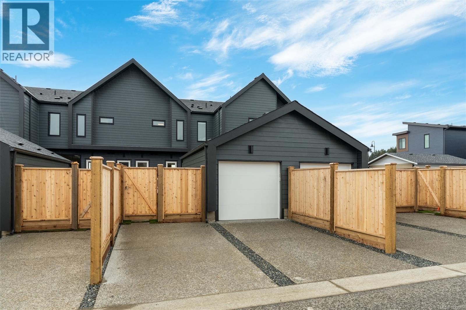 3769 Producers Way, Colwood