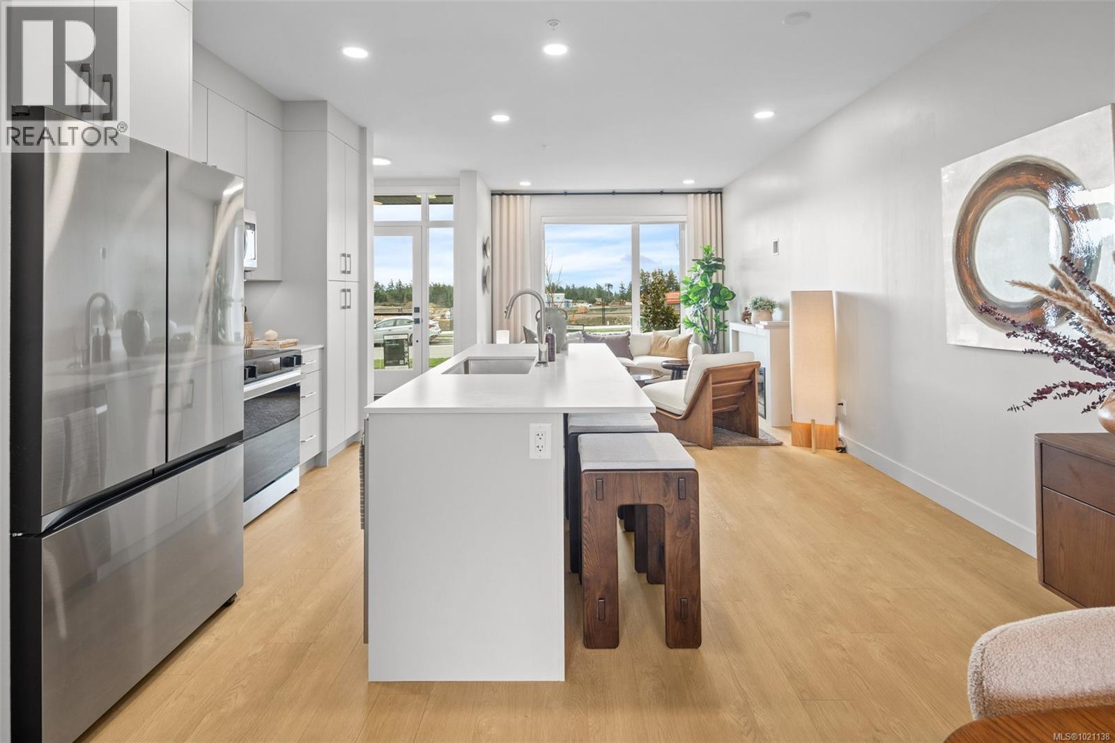 3761 Producers Way, Colwood