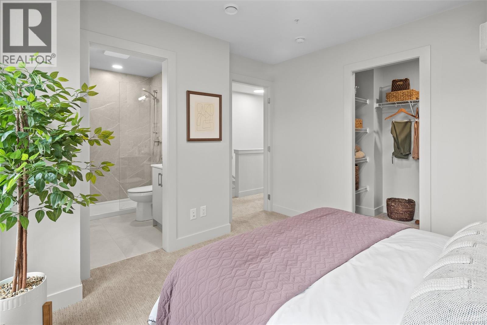 3761 Producers Way, Colwood