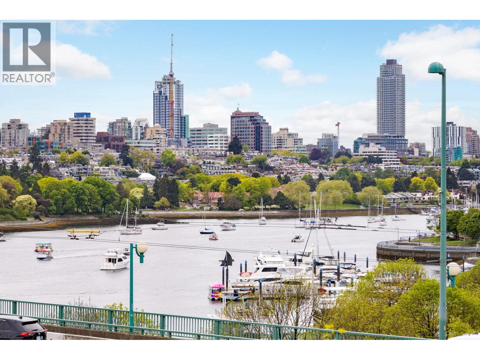 803 980 COOPERAGE WAY, Vancouver