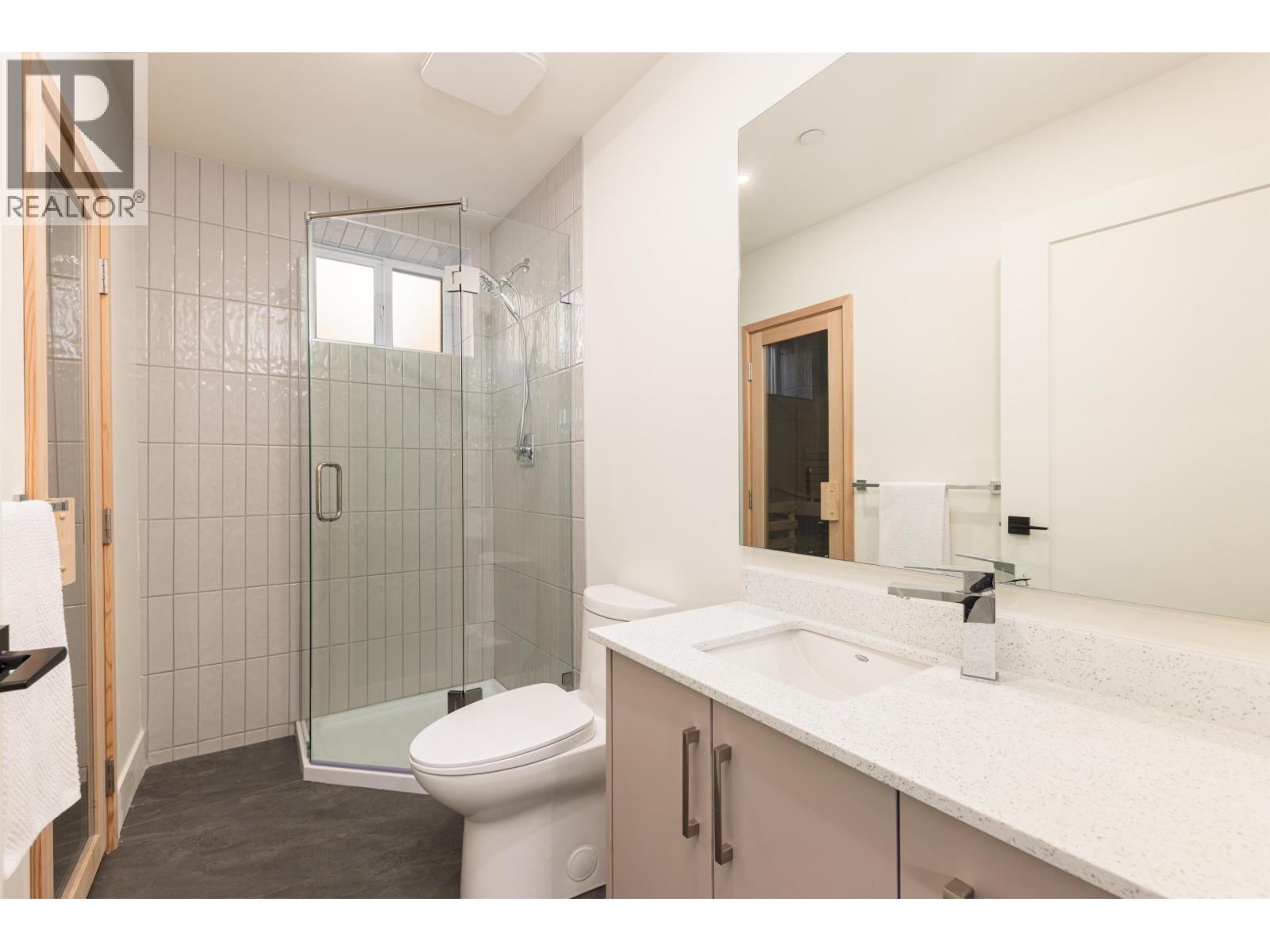 2719 E 46TH AVENUE, Vancouver