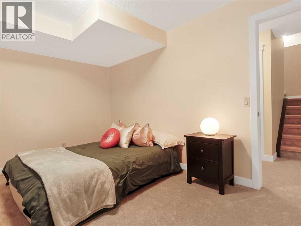 Single Family House for Sale in  Elgin Meadows Green SE McKenzie Towne Calgary 