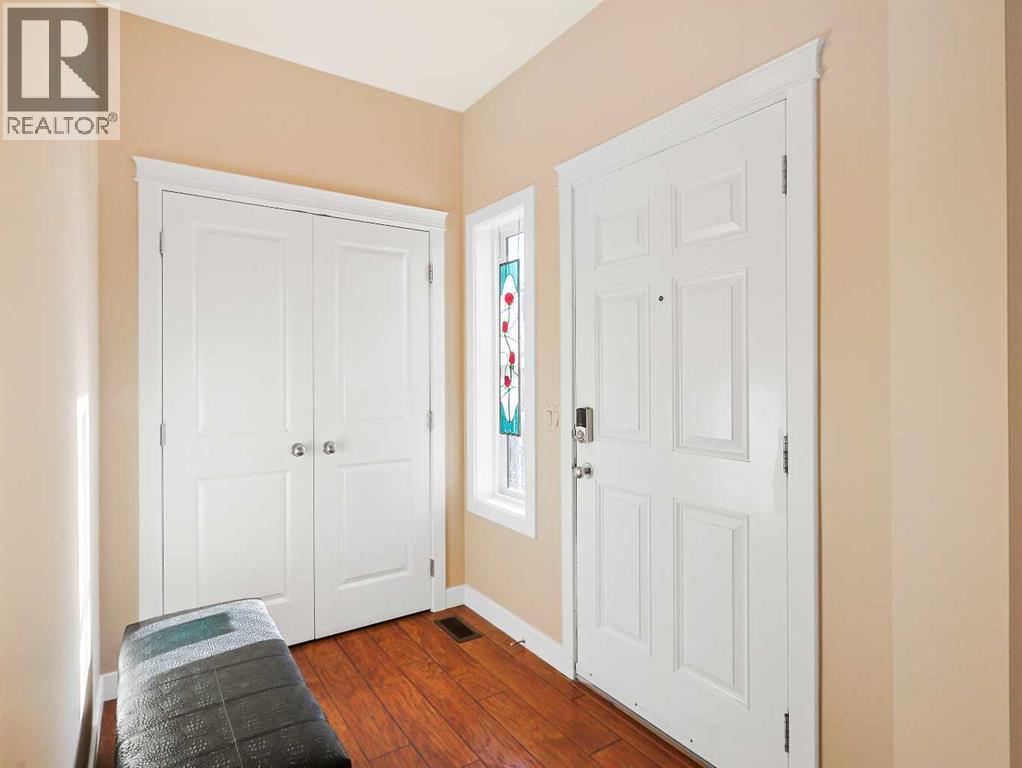 Single Family House for Sale in  Elgin Meadows Green SE McKenzie Towne Calgary 