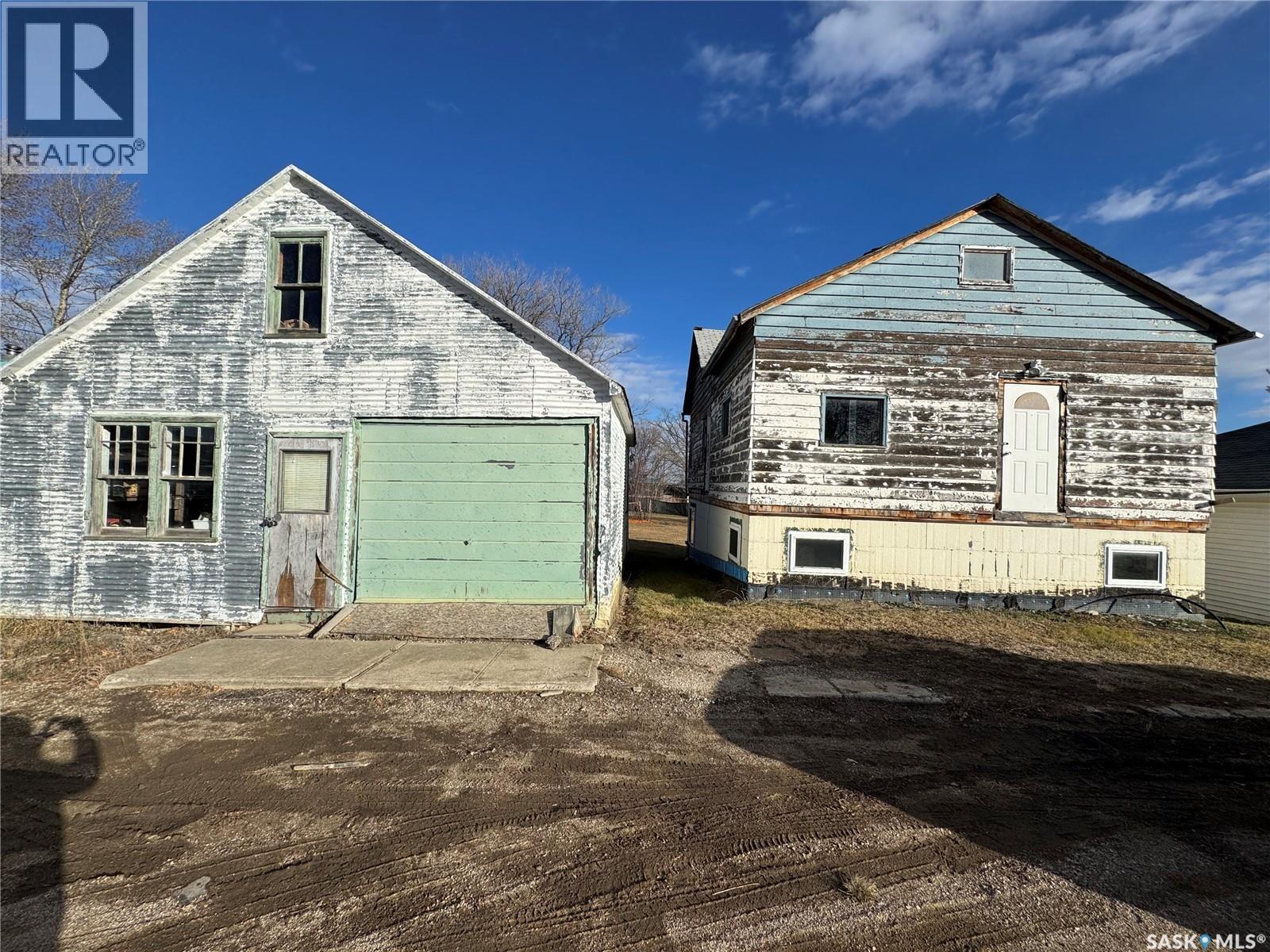 107 Main Street - Photo 2 of 13, Alvena, Saskatchewan