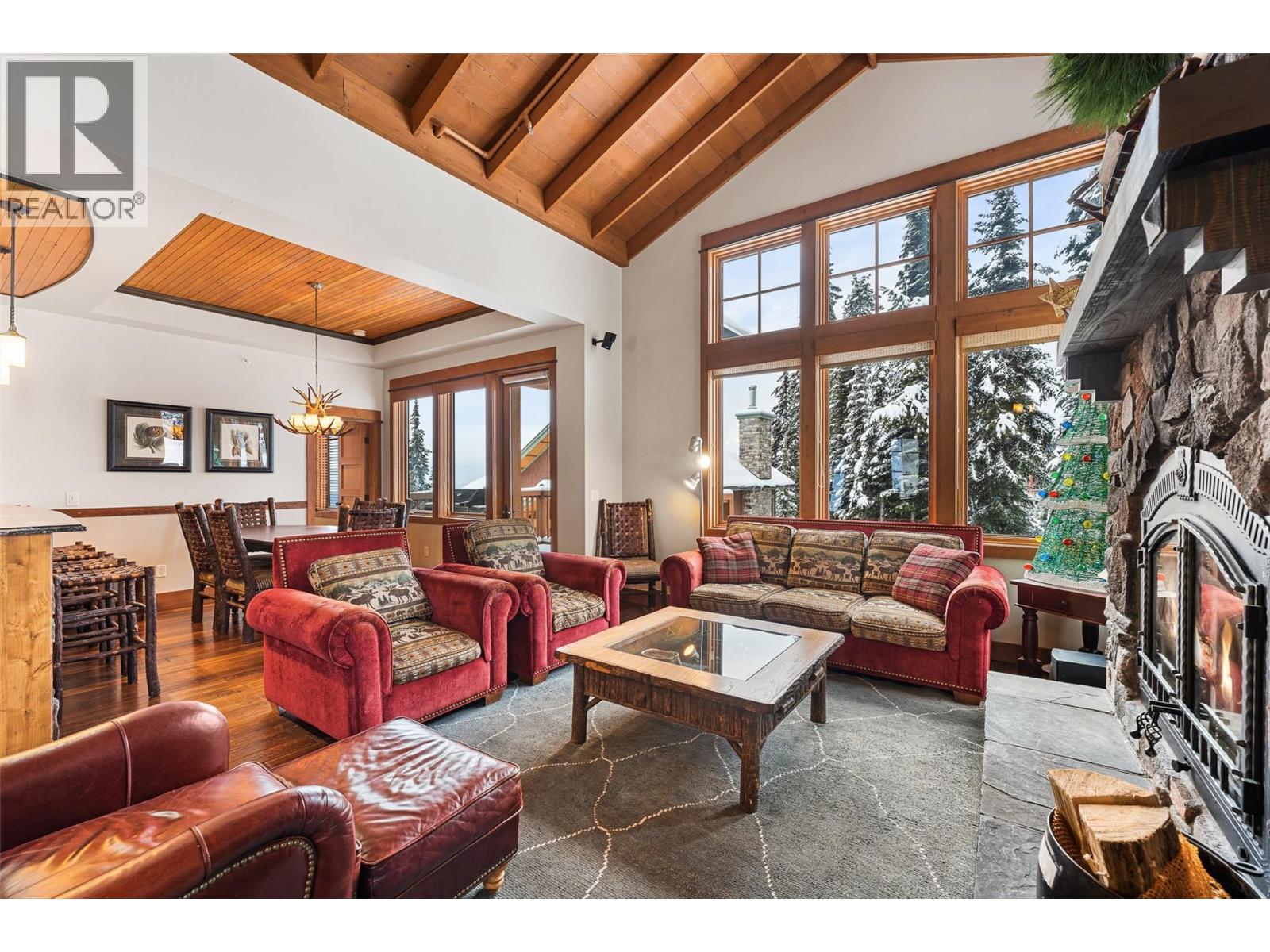 14 255 Feathertop Way, Big White