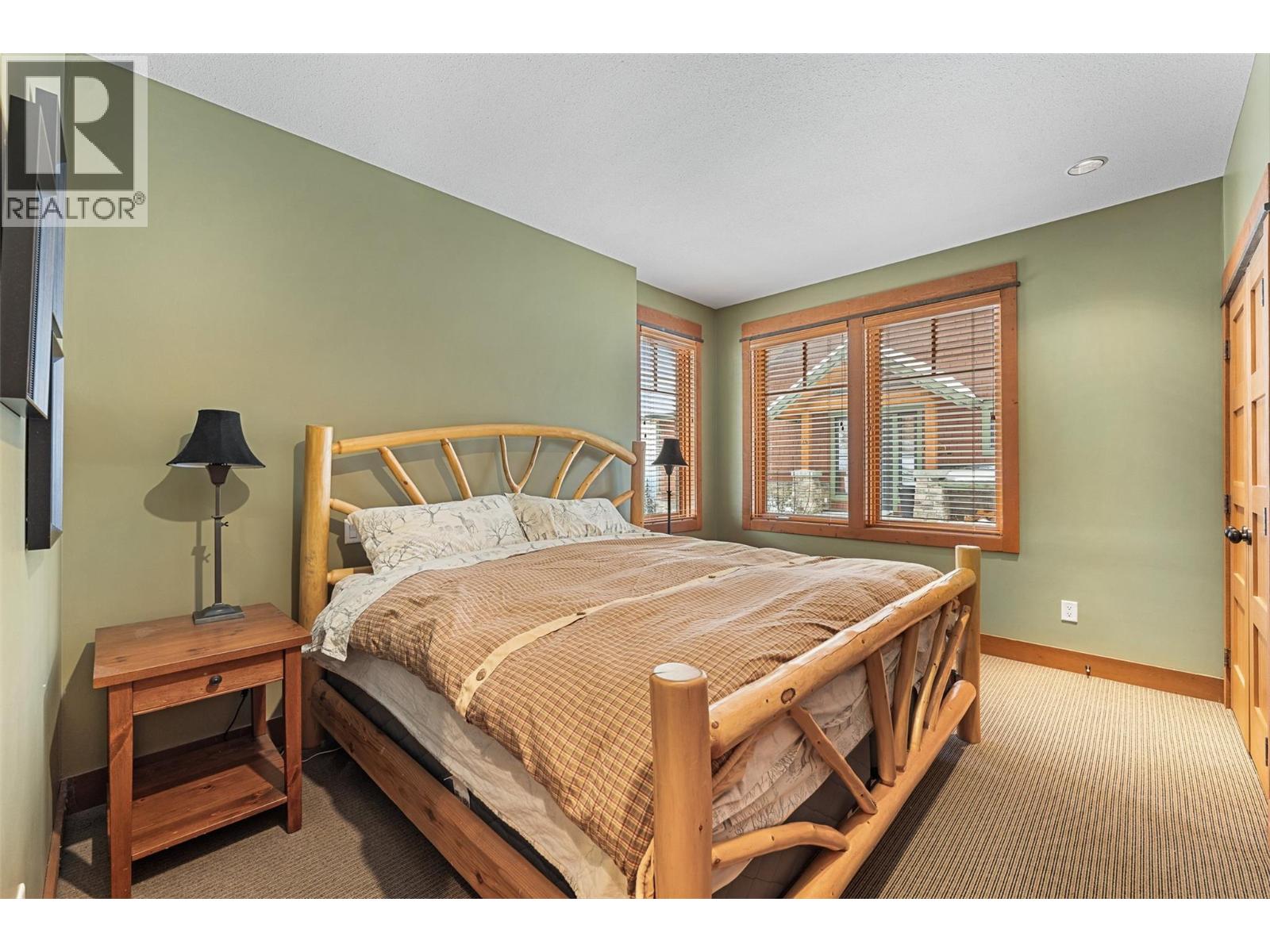 14 255 Feathertop Way, Big White