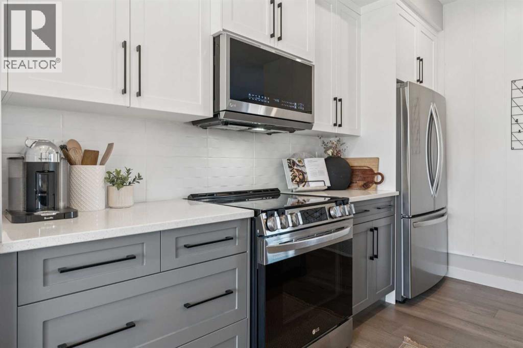 377 Sundown Road, Cochrane