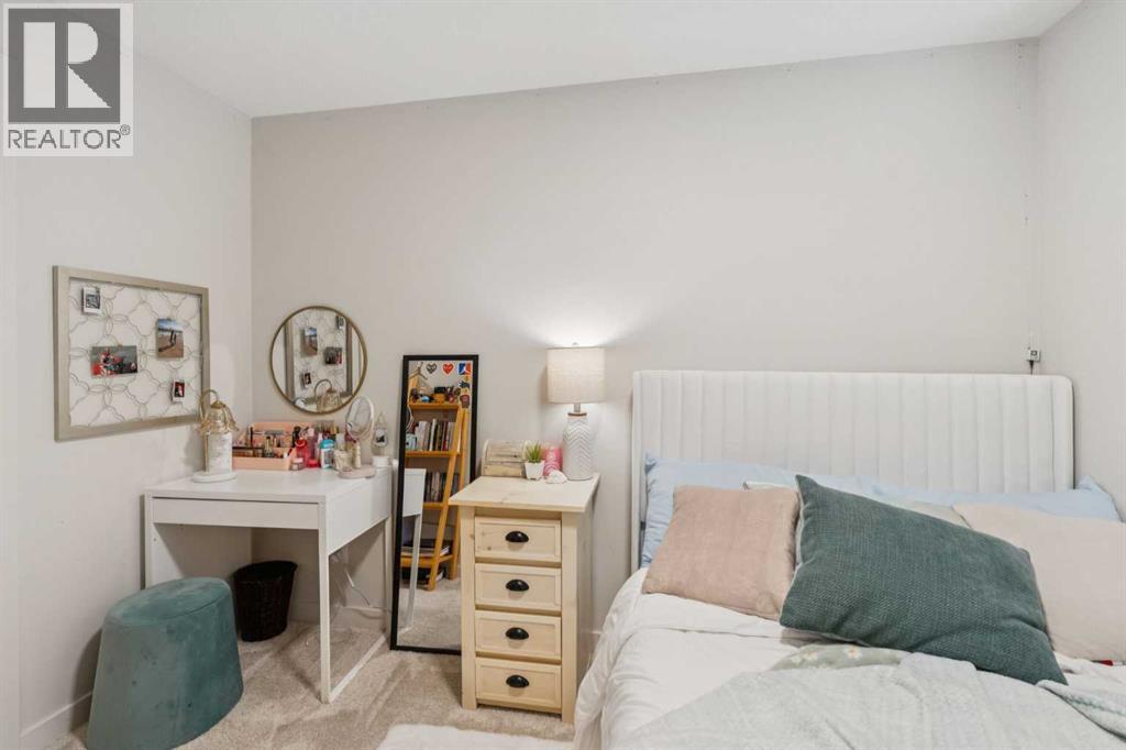 377 Sundown Road, Cochrane