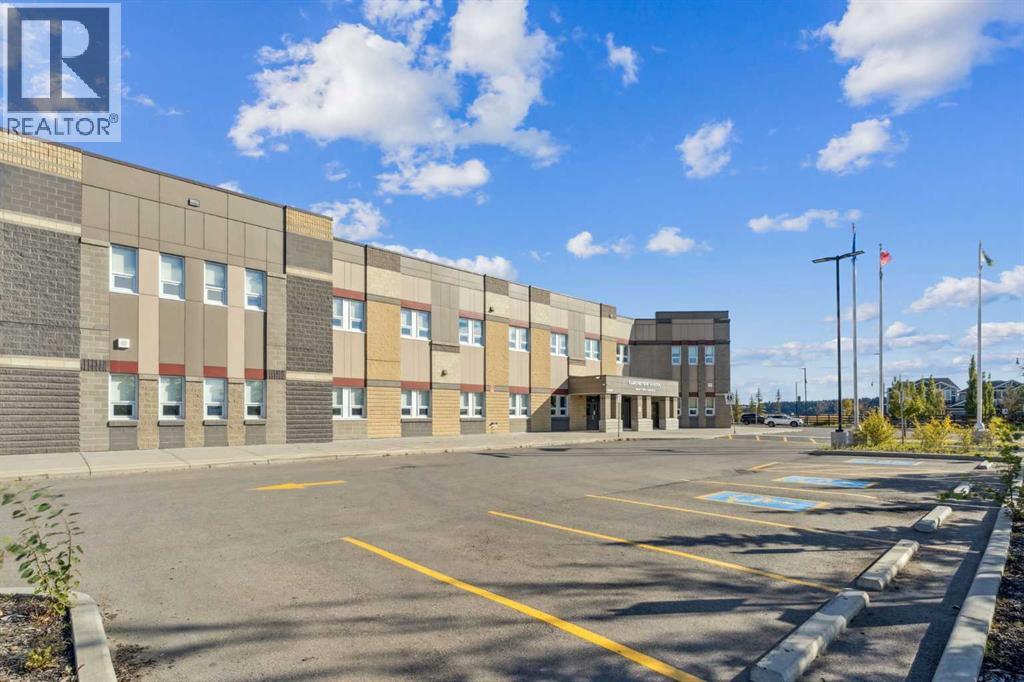 377 Sundown Road, Cochrane