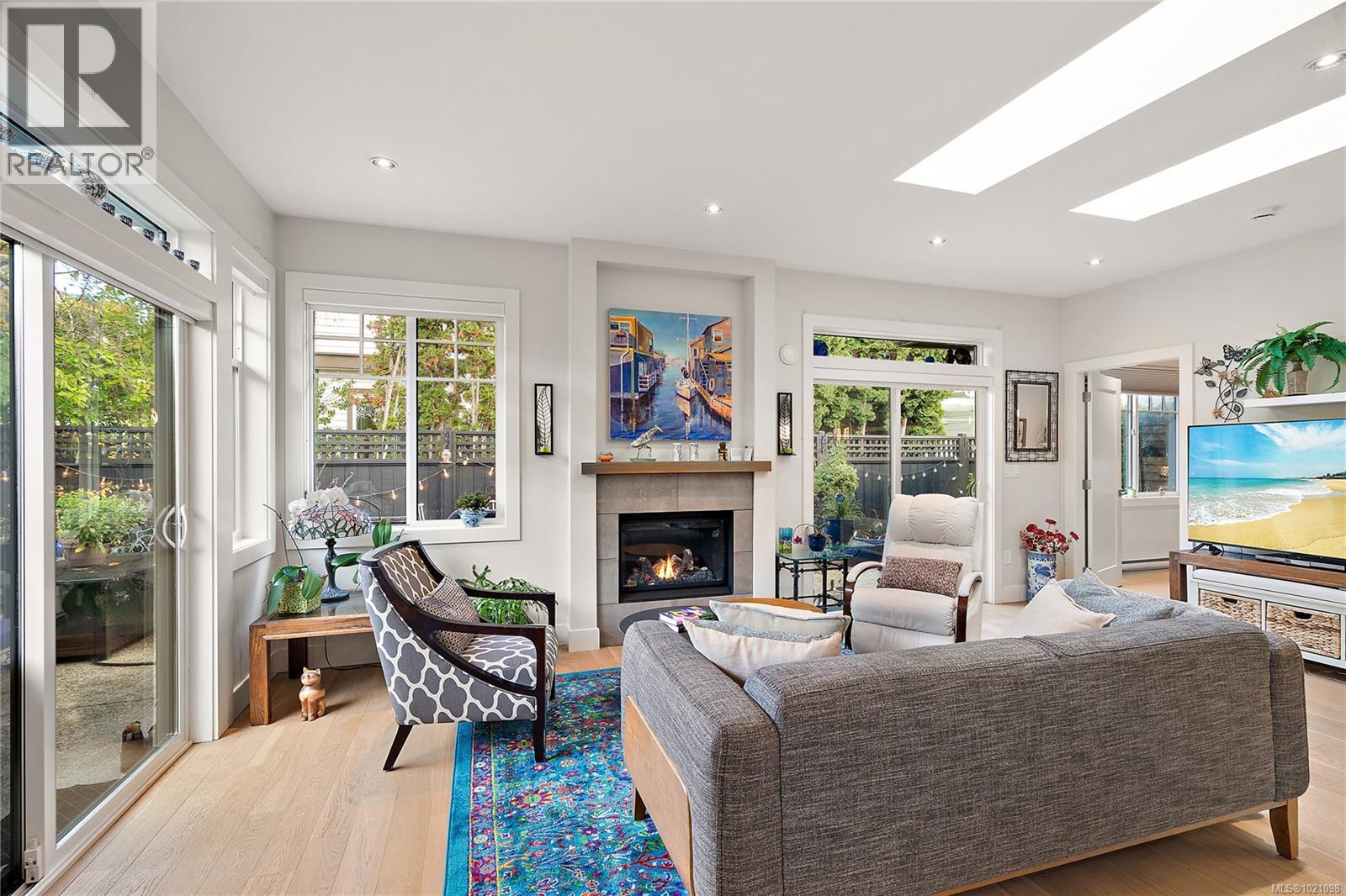 4 2340 Oakville Avenue, Sidney