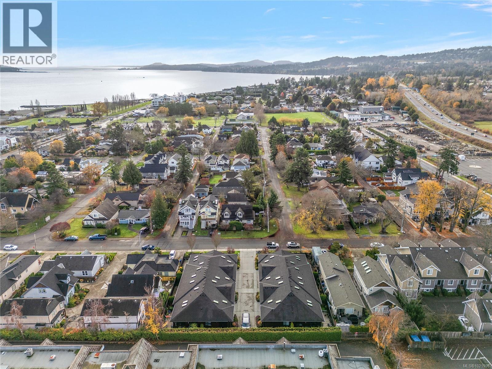 4 2340 Oakville Avenue, Sidney