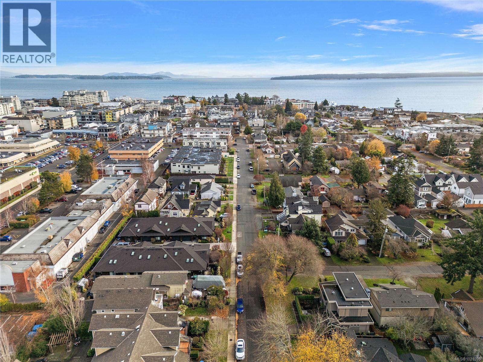 4 2340 Oakville Avenue, Sidney