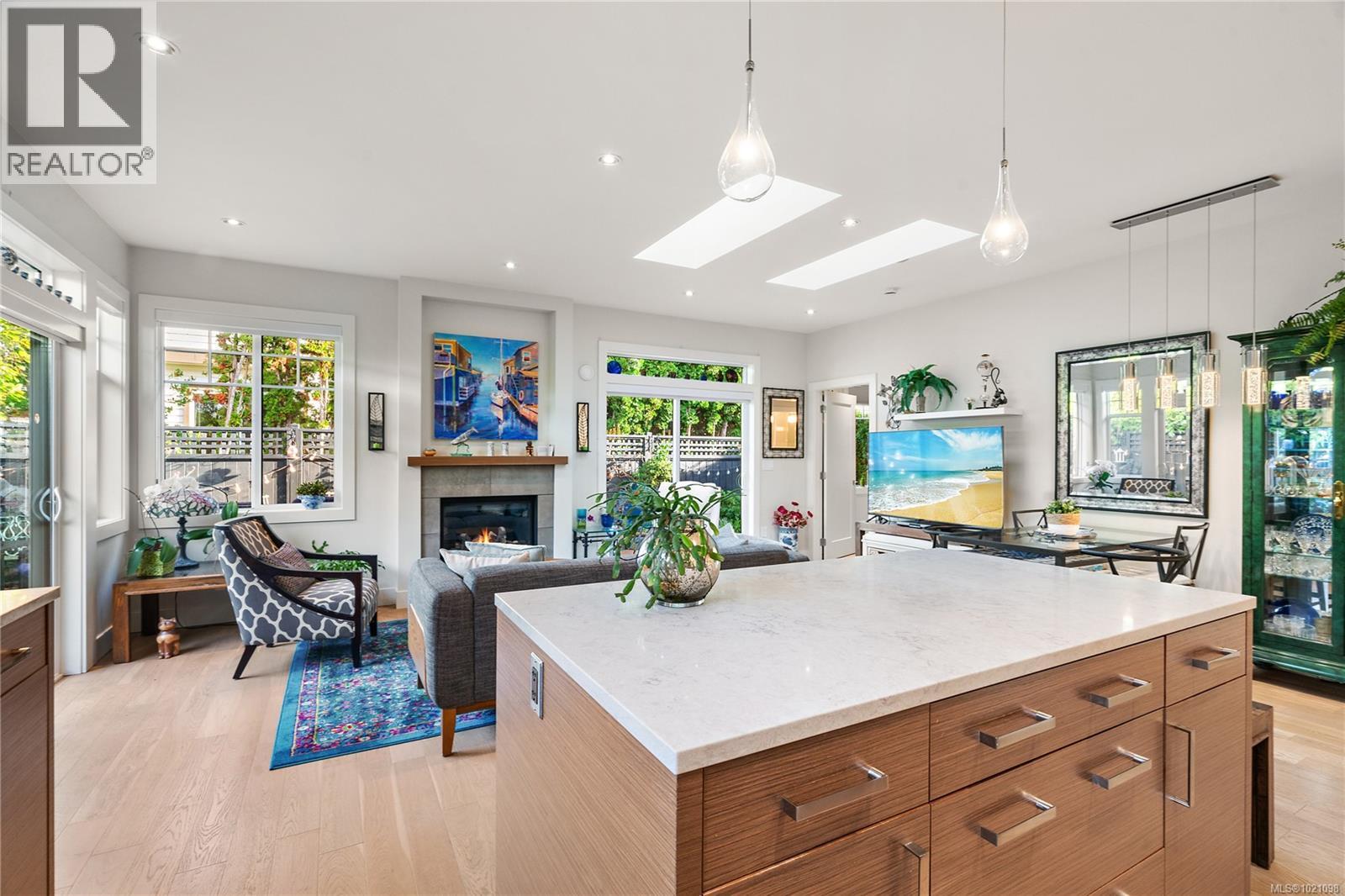 4 2340 Oakville Avenue, Sidney