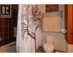 13075 Porlier Pass Road, Galiano Island, BC V0N1P0 Photo 23