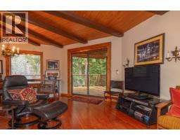 13075 Porlier Pass Road, Galiano Island, BC V0N1P0 Photo 9