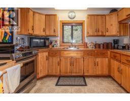 13075 Porlier Pass Road, Galiano Island, BC V0N1P0 Photo 13