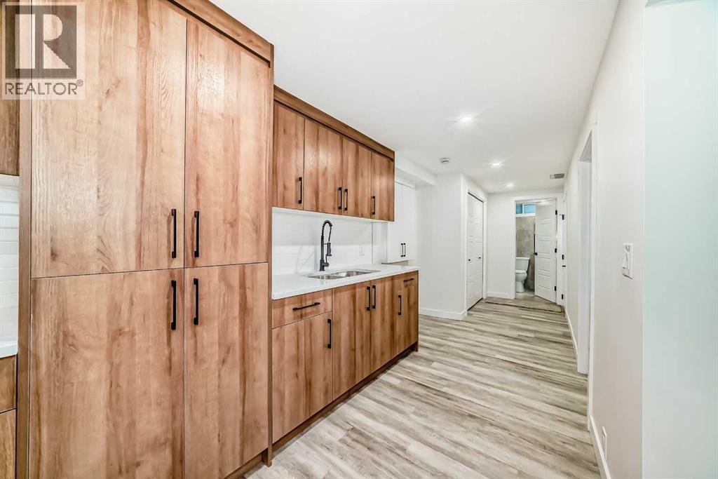 Single Family House Bungalow for Sale in  Berkley Drive NW Beddington Heights Calgary 