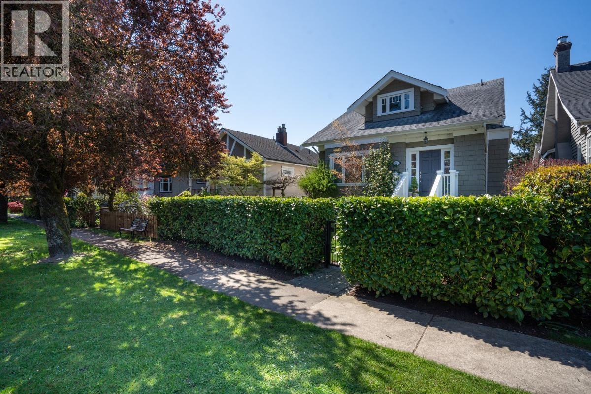 6591 VINE STREET, Vancouver