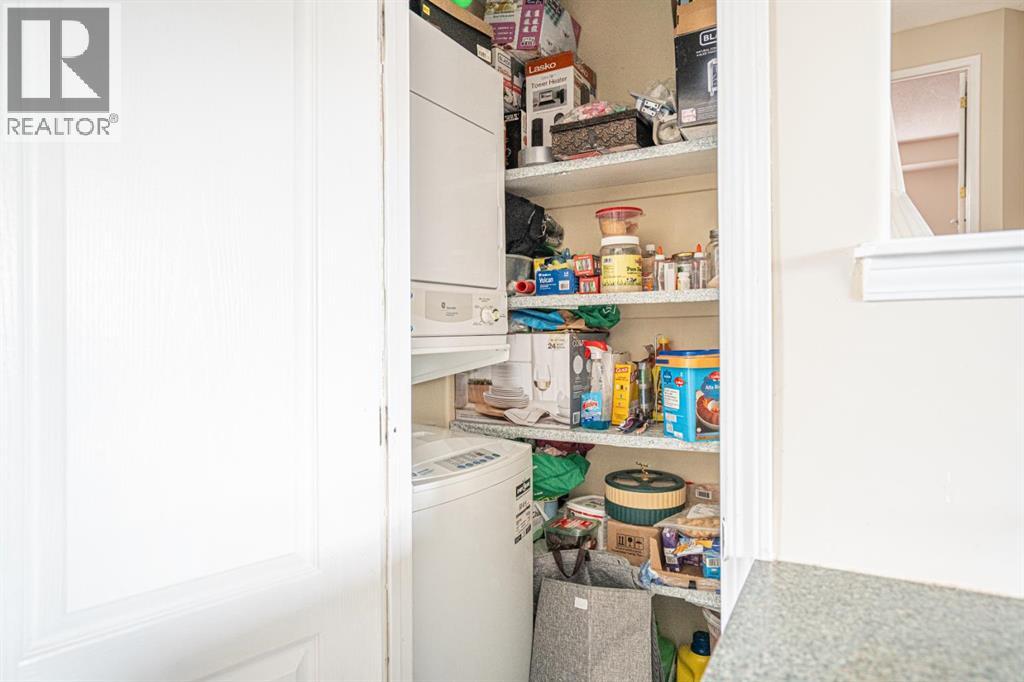 Single Family House 4 Level for Sale in  Laguna Way NE Monterey Park Calgary 