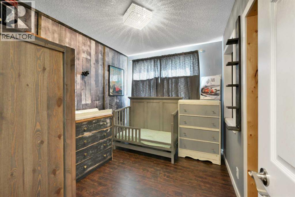 5240 40 Street, Innisfail