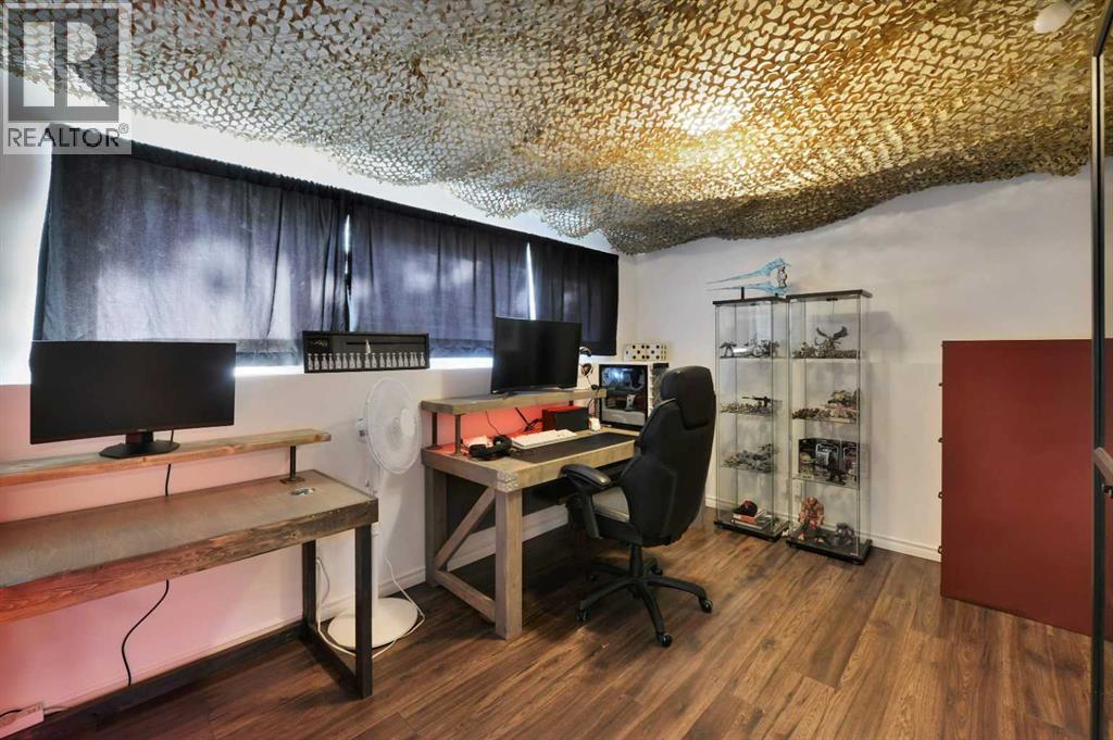 5240 40 Street, Innisfail