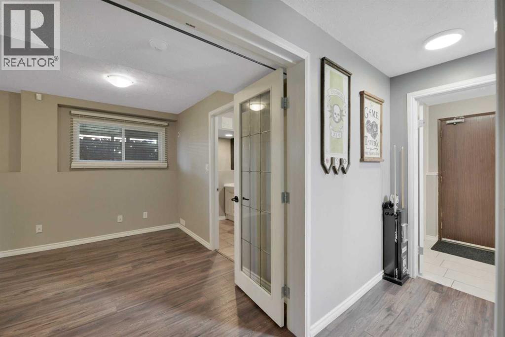 5240 40 Street, Innisfail