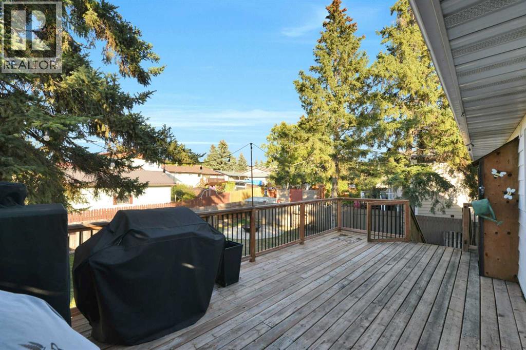 5240 40 Street, Innisfail